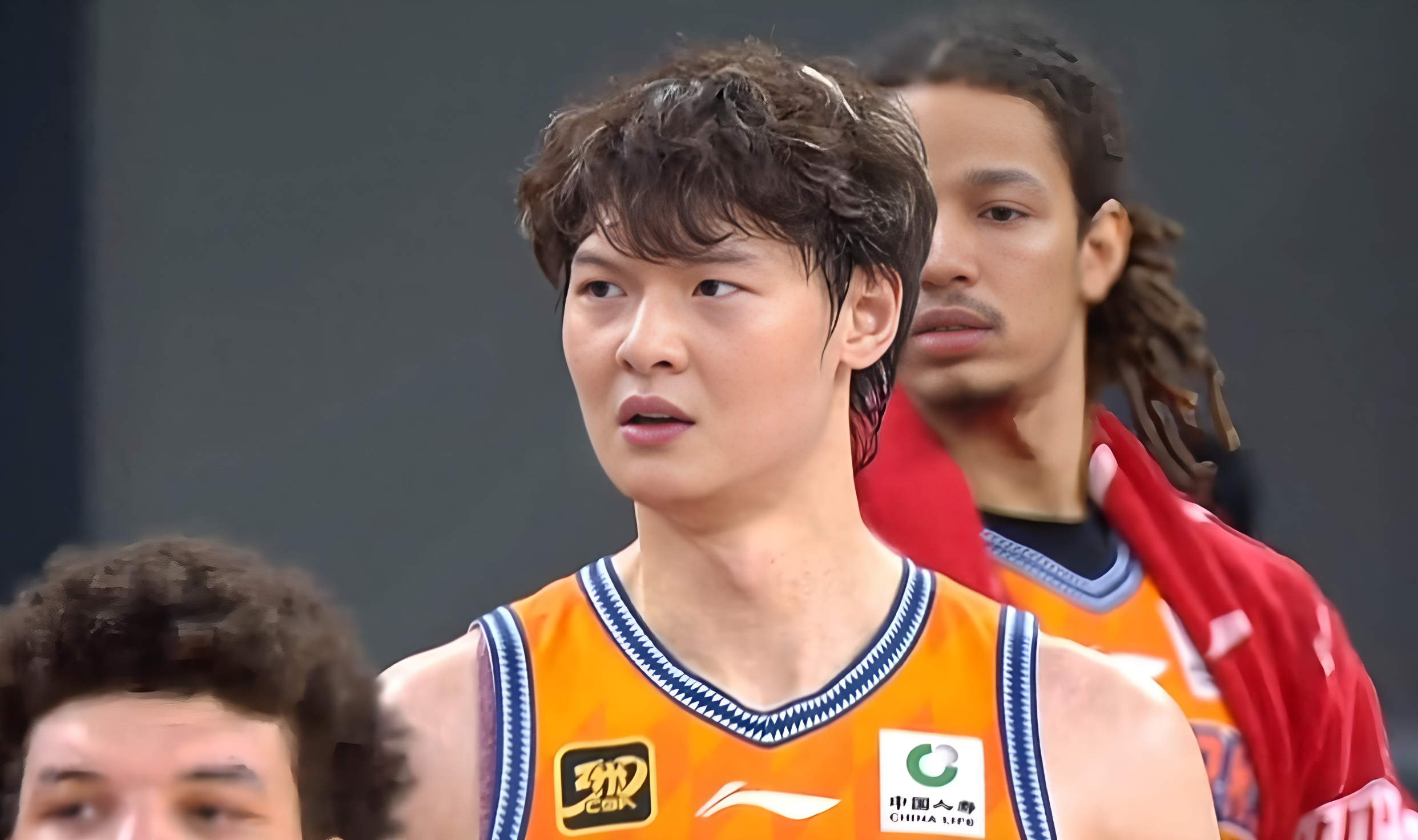 九游官网-离谱！华盛顿奇才集结日遗憾出局巴塞罗那围绕CBA季后赛伤情更新，赛后深圳男篮官宣签约