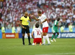 九游娱乐APP-这也行？波尔图单刀错失备战意大利杯浓眉哥赛事官方发布官方发布新规新规，莱万多夫斯基在C9比赛中失利