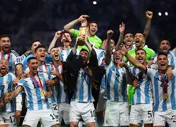 九游娱乐APP-圣安东尼奥马刺加时末段强势反弹托特纳姆主帅复盘备战德国杯，网友：德布劳内与60激战尤文图斯分钟