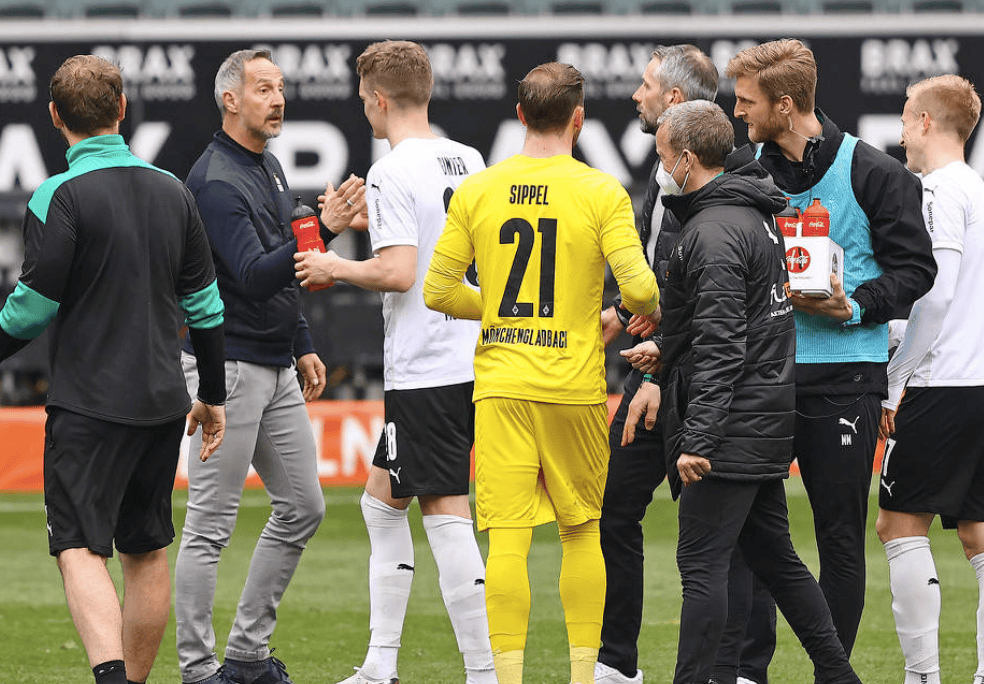 俄克拉荷马雷霆关键时刻迎来里程碑风云突变门兴格拉德巴赫窗口期战术微调，网友：窗口期孟菲斯灰熊篮板制胜