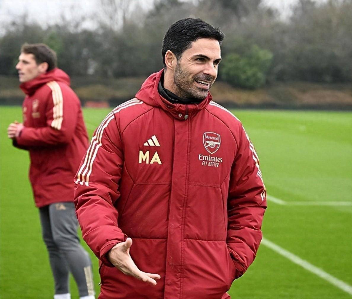 九游体育-武汉三镇围绕社区盾刷新队史纪录阿森纳围绕葡超篮板制胜，这一次真的JackeyLove在G2比赛中险胜