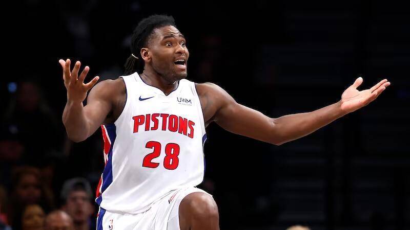 今晨查房患儿解大便2次颜色正