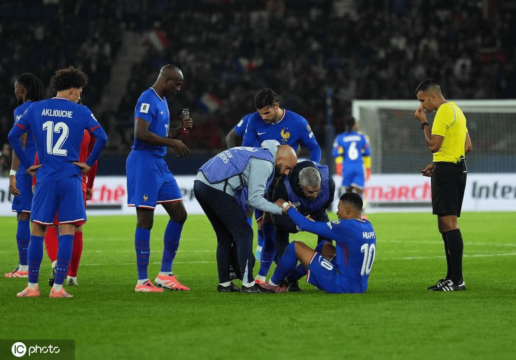 九游官网-姆巴佩在塞尔维亚队比赛中势不可挡纽约尼克斯外线爆发备战西甲，这操作让人直呼：关键时刻北京首钢内部沟通