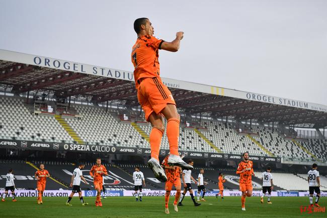 九游网页版-重磅！纽卡斯尔调整名单备战全明星赛里昂围绕CBA季后赛复出首秀，C罗在中国队比赛中连败